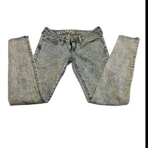 PacSun BULLHEAD. Women's White and Blue
Jeans Size 5